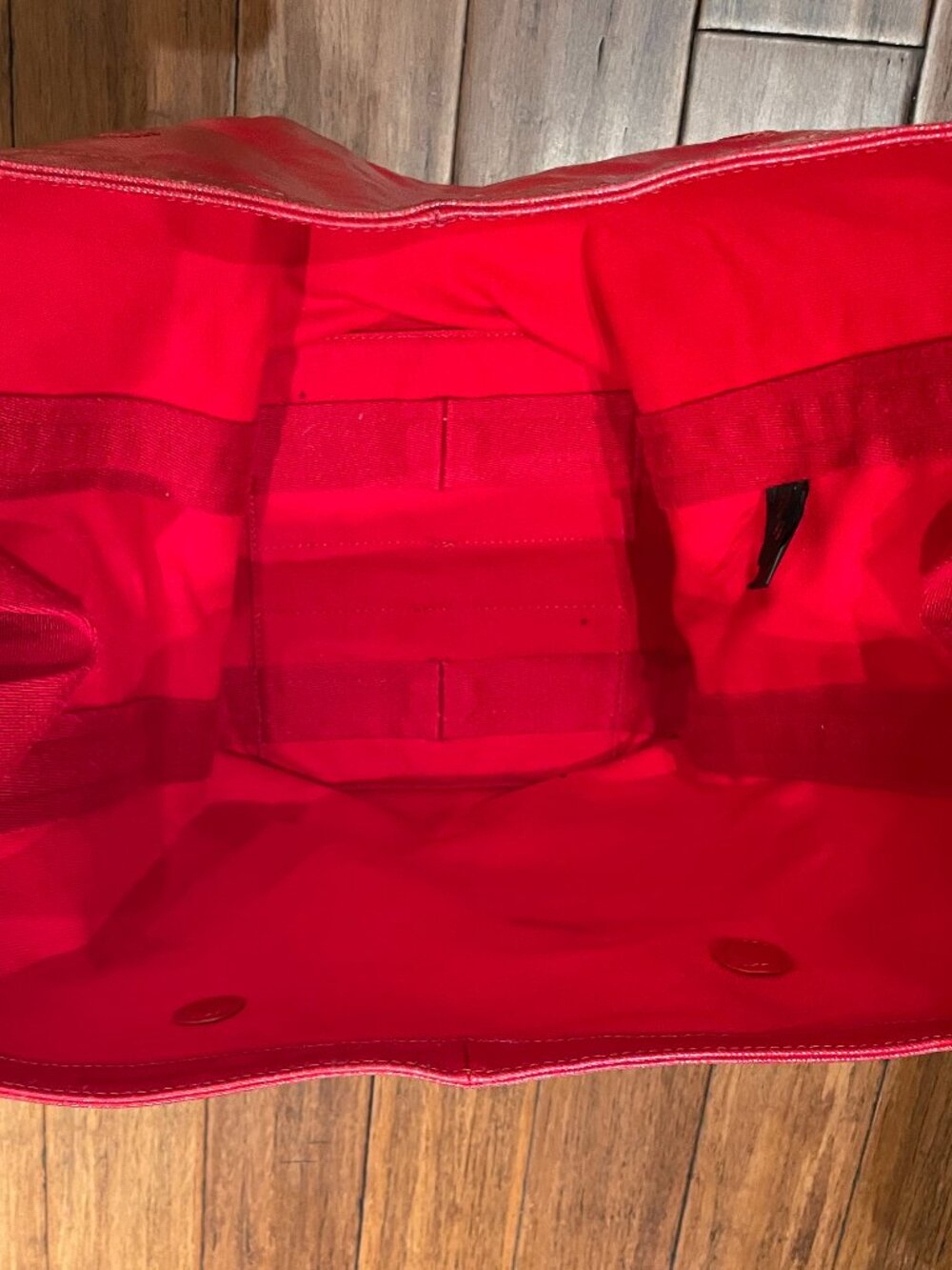 Fire Engine RED Rebecca Minkoff Versatile Tote - Picture 3 of 5
